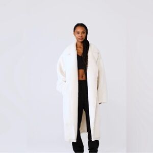 Alo Oversized Sherpa Trench